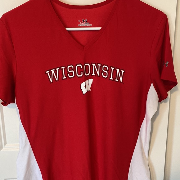 Wisconsin Under Armour shirt - Picture 2 of 2